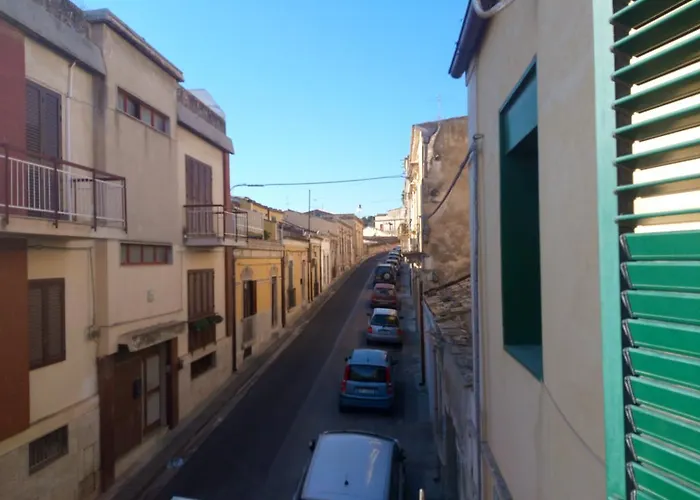 Casa Leone Noto