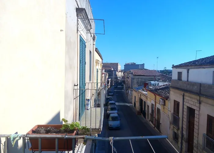 Semesterbostad Casa Leone